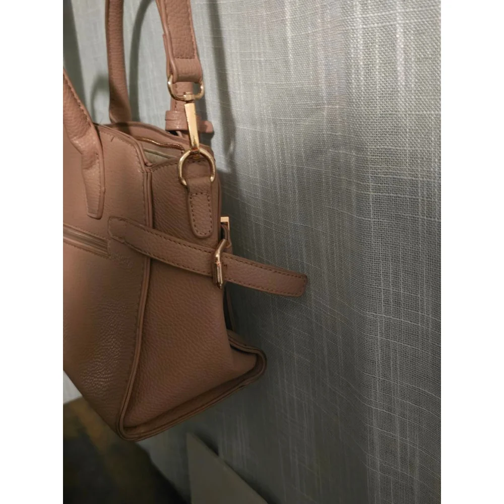 Women's‎ Unbranded Pink Satchel Shoulder or Crossbody Medium Bag
